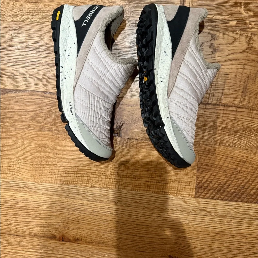 Merrell women’s  Quilted Slip-On Sneakers - Cream and Gray - Picture 7 of 10